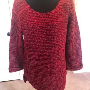 Cold water Creek Sz small red/black 3/4 sleeve sweater cozy trendy stylish roomy